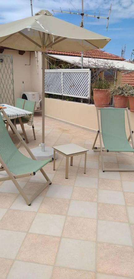 Elois Suites Resmo Dış mekan fotoğraf